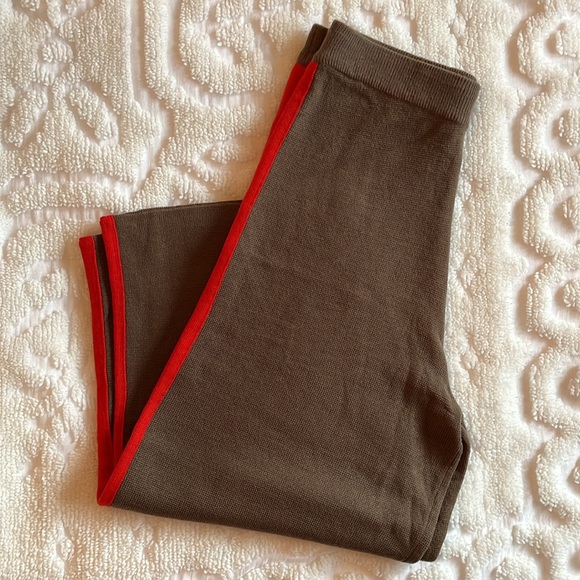 Just One Answer - Wide Leg, Cropped Knit Pants - Picture 2 of 10